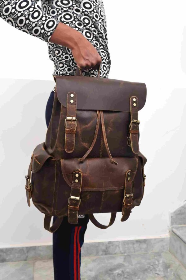 Women Leather Vintage Backpack – Laptop Compartment for 15.6 inches - Image 6