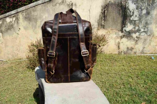 Nomad Luxe Panoply Leather Traveler's Bag – Timeless Elegance for Every Journey - Image 3