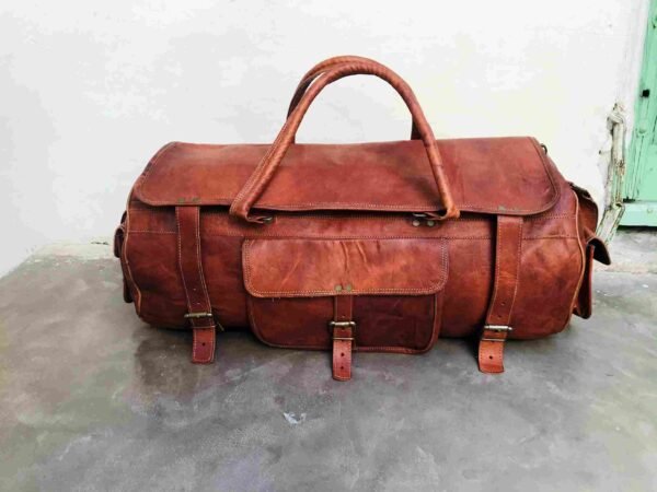 Panoply Leather Duffle Bag – Premium Travel Companion - Image 2