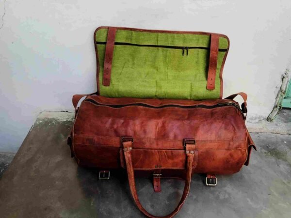 Panoply Leather Duffle Bag – Premium Travel Companion - Image 5