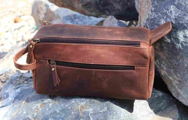 Panoply Leather Toiletry Bag - Rust Brown - Image 3