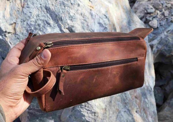 Panoply Leather Toiletry Bag - Rust Brown - Image 2
