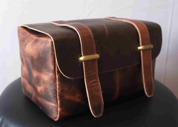 Panoply Leather Dark Brown Toiletry Bag - Image 2