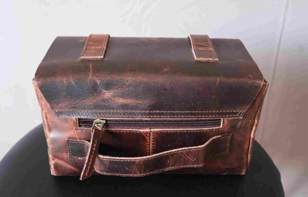 Panoply Leather Dark Brown Toiletry Bag - Image 3