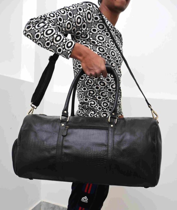 Panoply Leather Black Duffle Bag - Image 5