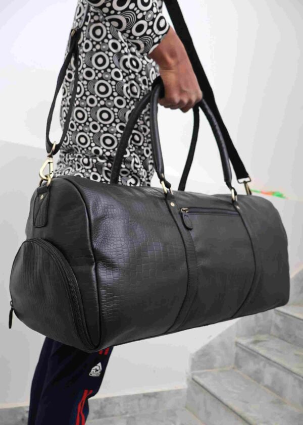 Panoply Leather Black Duffle Bag - Image 6